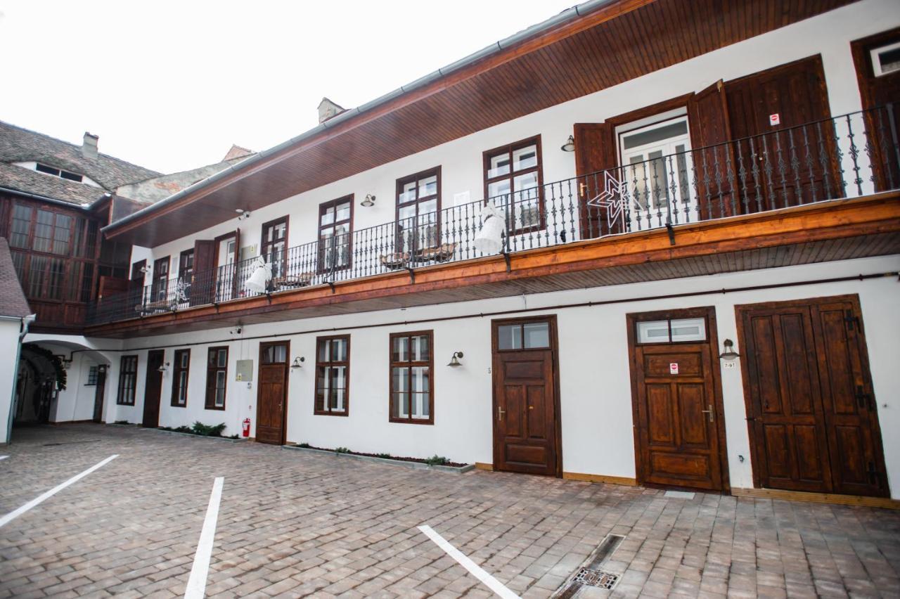 Althof Apartments Sibiu Exterior photo